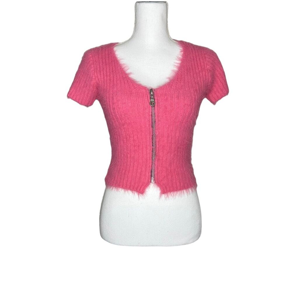 The Ragged Priest Pink Zipper Front Eyelash Short Sleeve Sweater Small